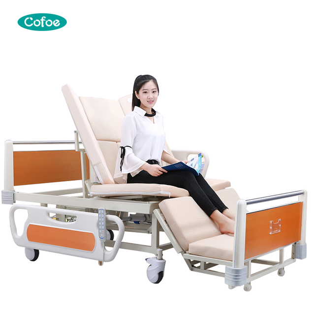 R03 Electric Patient Hospital Beds With Cranks